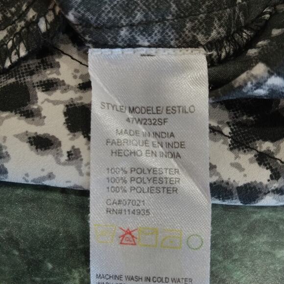 RD Style Animal Print Snake Sleeveless V Neck Romper Pockets Black White Gray - Picture 13 of 13